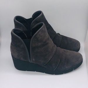 The Flexx Slimmer Chelsea Wedge 